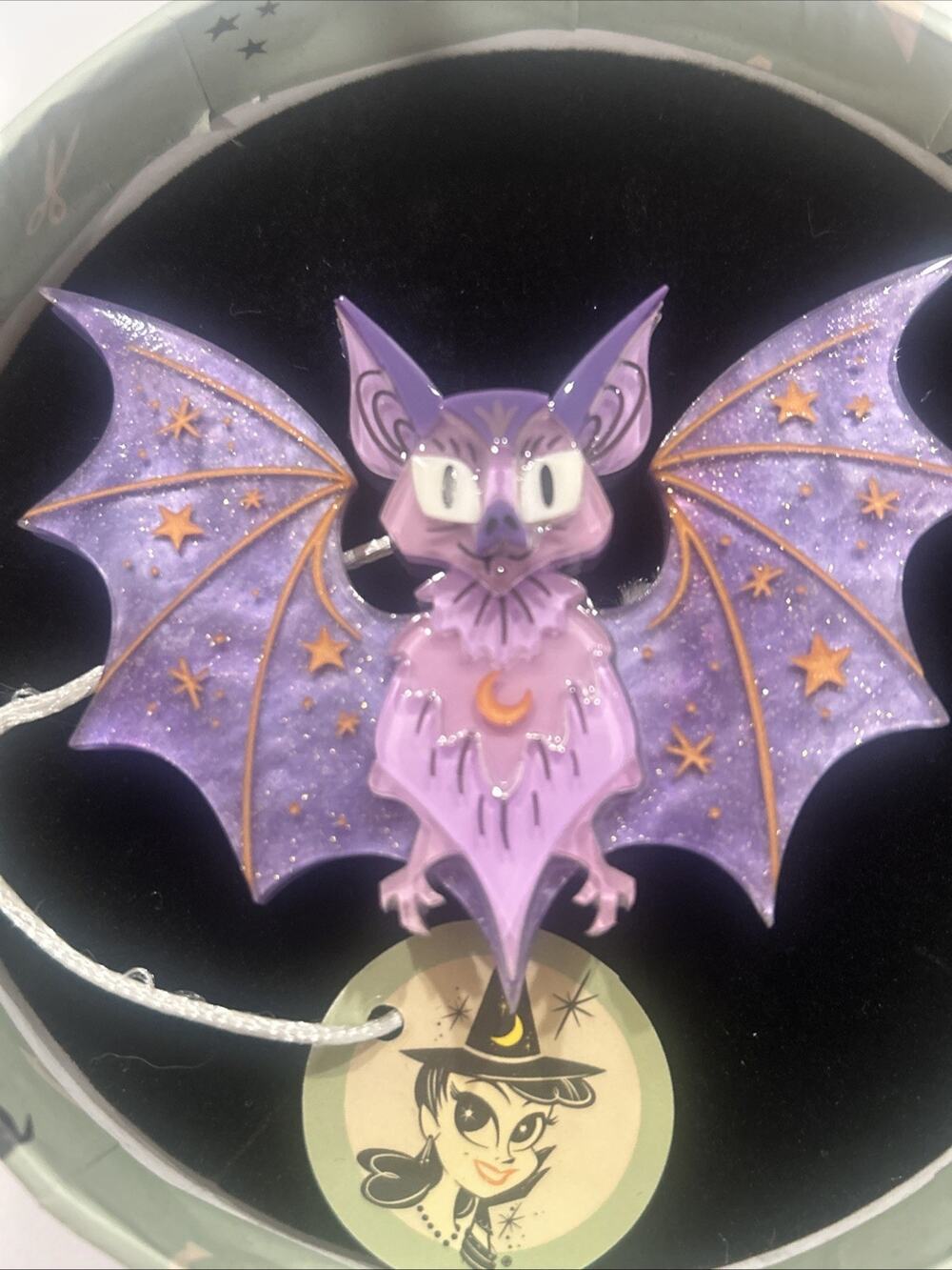 Erstwilder Kitschy Witch Nature’s Nocturne Bat Brooch NIB Huge
